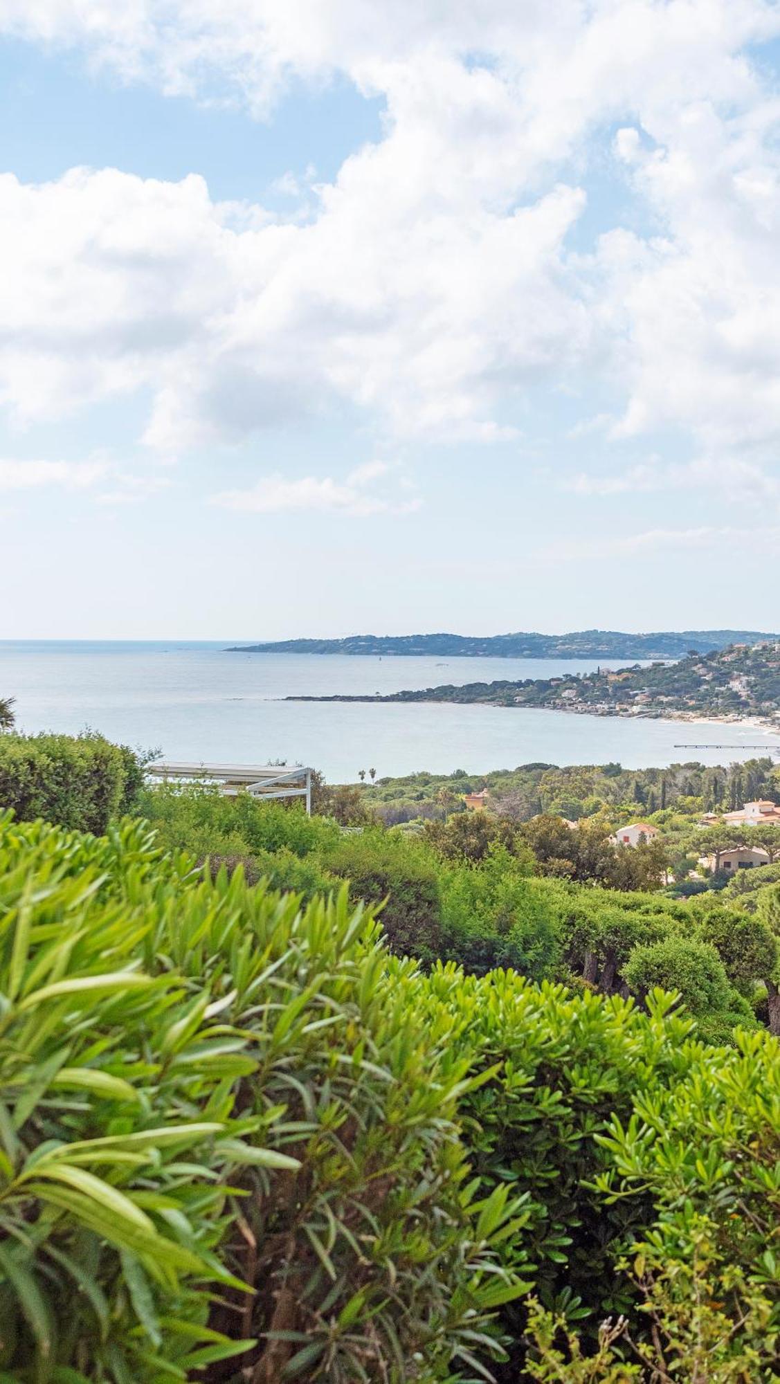 Le Ptit Zlatan, Vue Exceptionnelle Sur La Sainte-Maxime